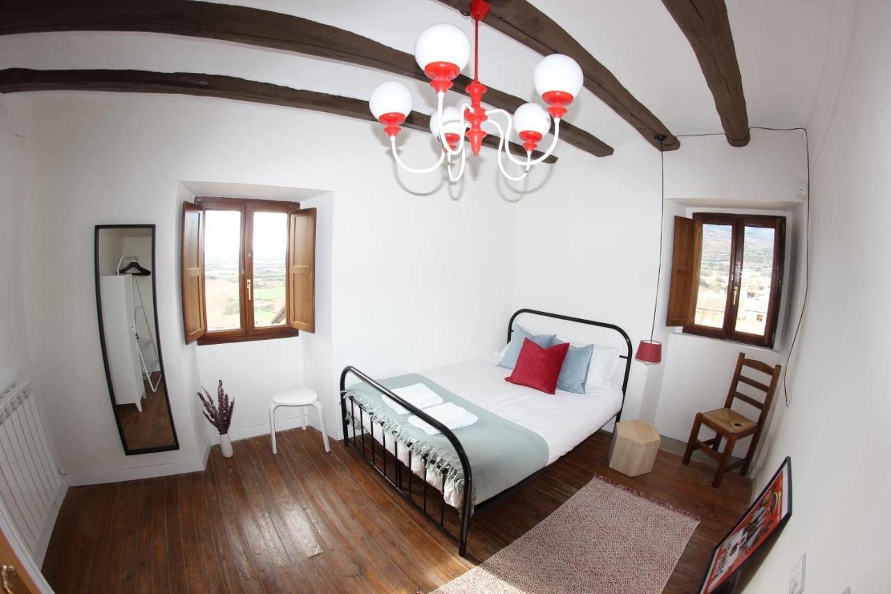 La Casa Del Cura Villa Aberin Bagian luar foto