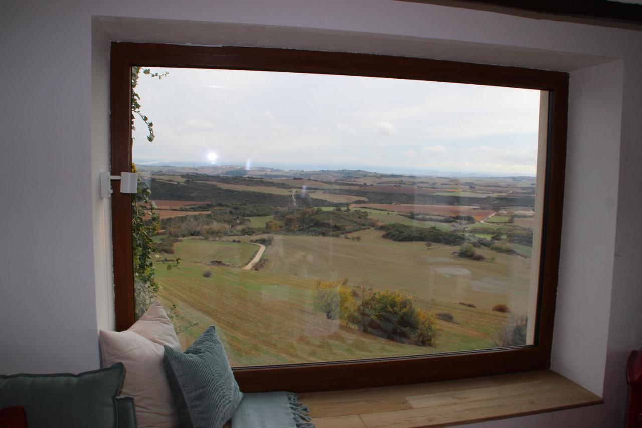 La Casa Del Cura Villa Aberin Bagian luar foto
