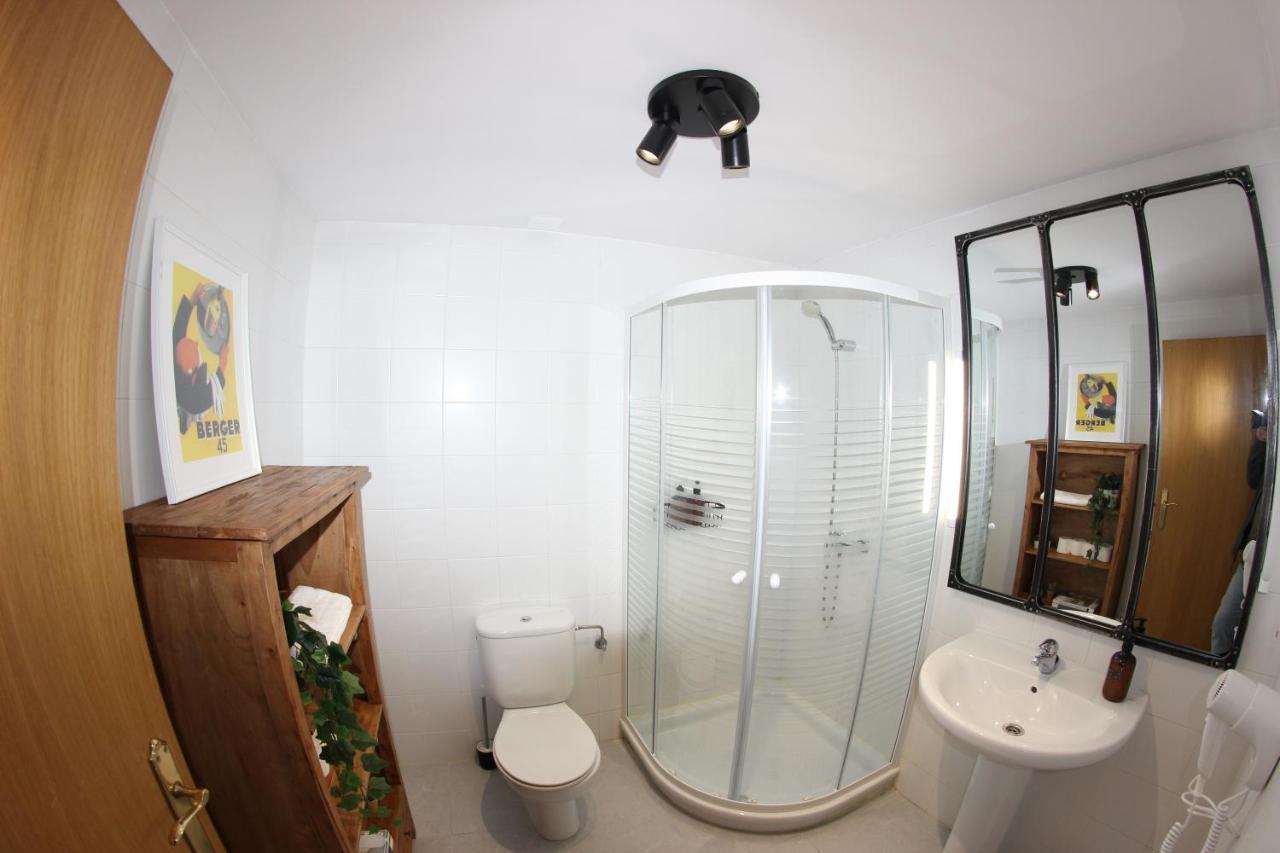 La Casa Del Cura Villa Aberin Bagian luar foto